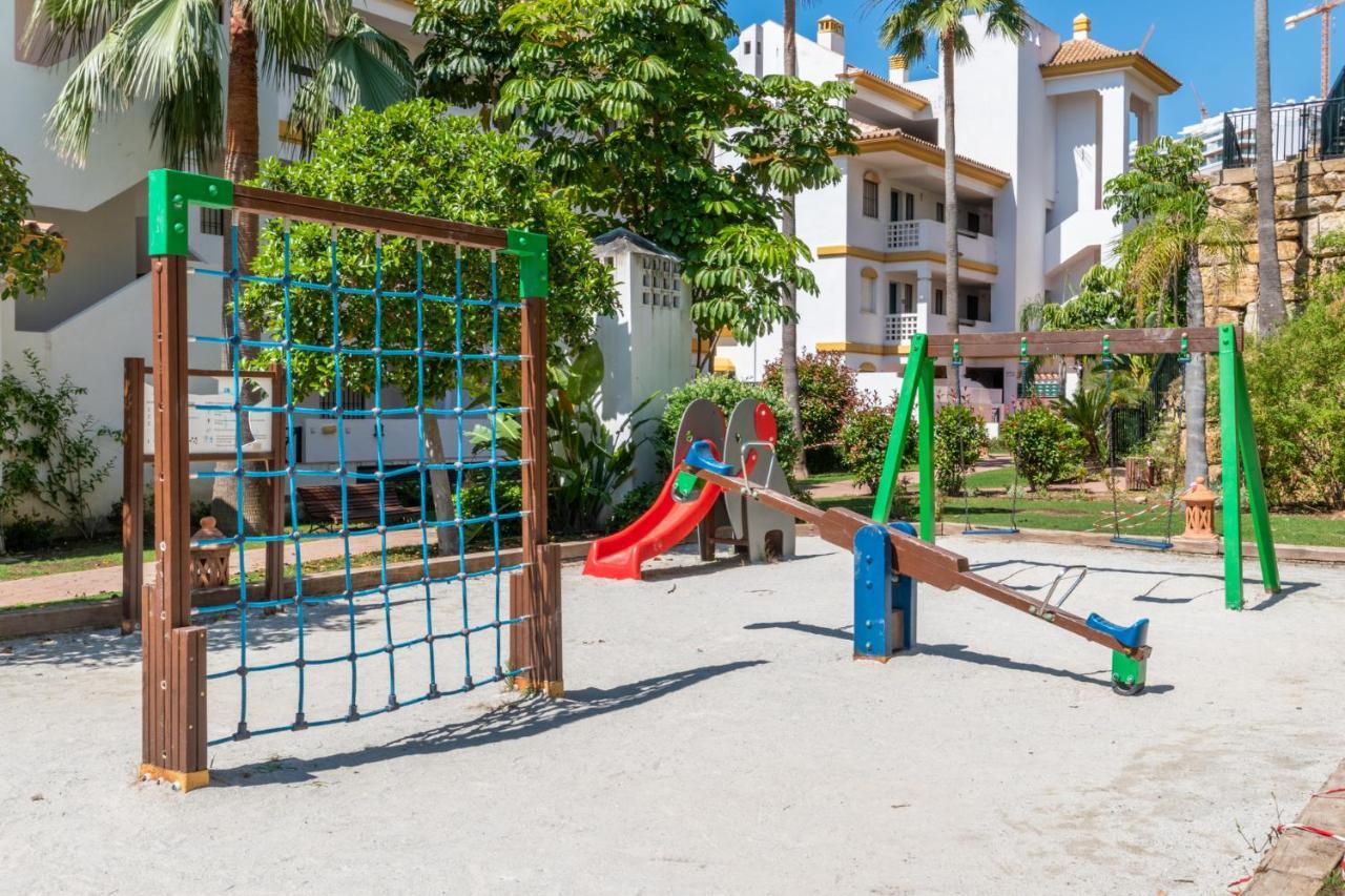 2Br Calanova Grand Golf - Wifi/Ac/Pool Lejlighed Málaga Eksteriør billede