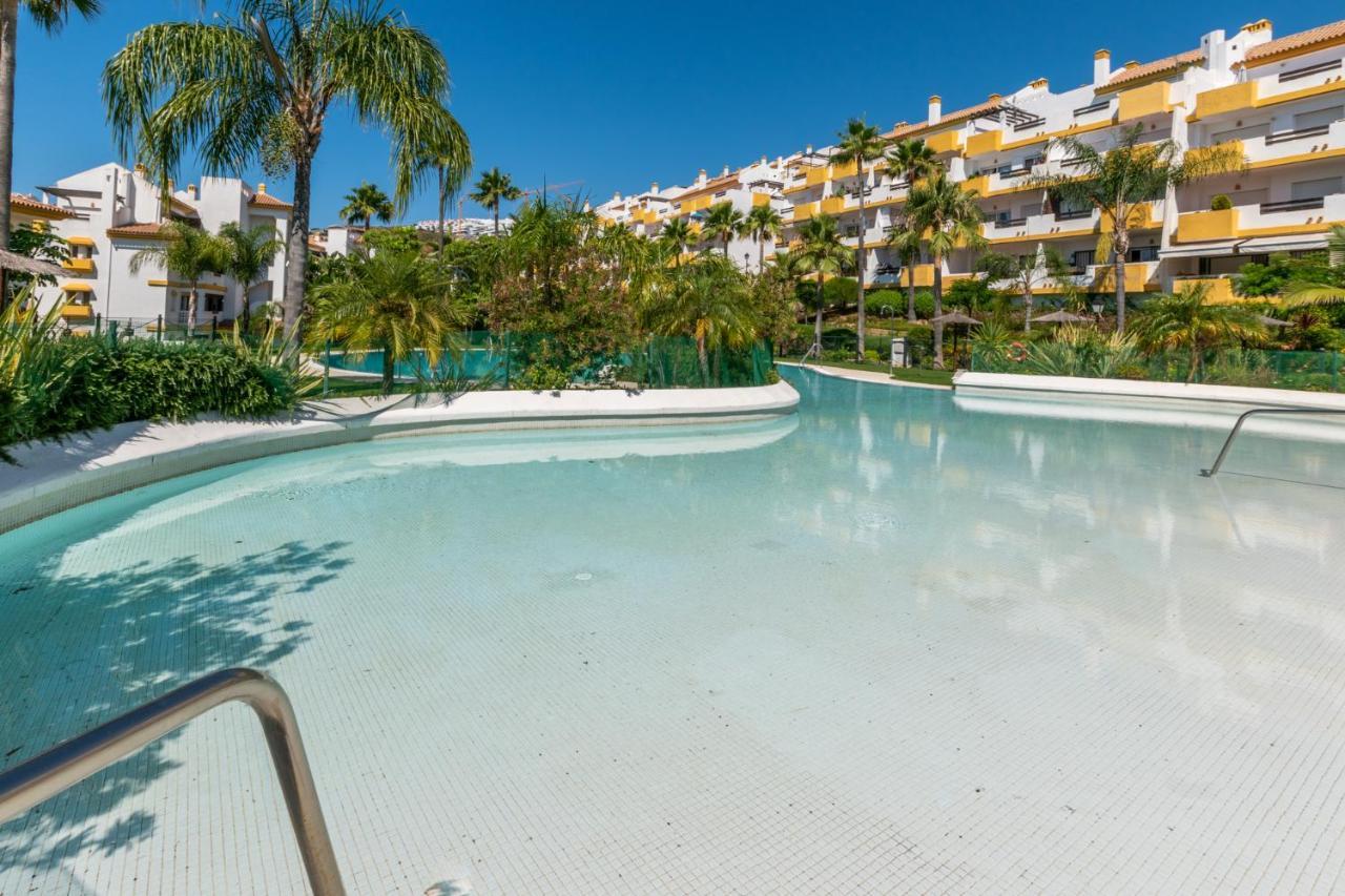 2Br Calanova Grand Golf - Wifi/Ac/Pool Lejlighed Málaga Eksteriør billede